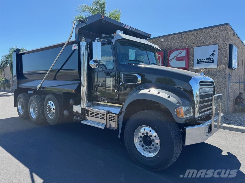 Mack GR84FR Kipper