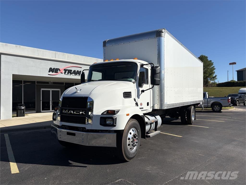 Mack MD6 42R Kofferaufbau