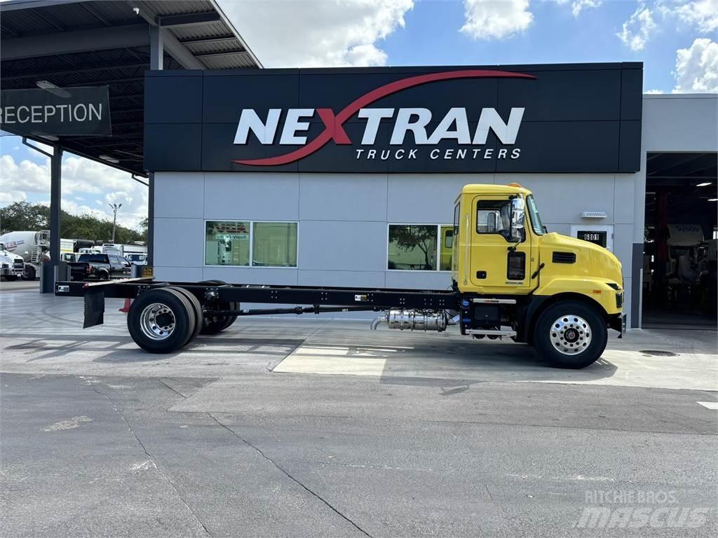 Mack MD7 42R Sonstige Forstmaschinen