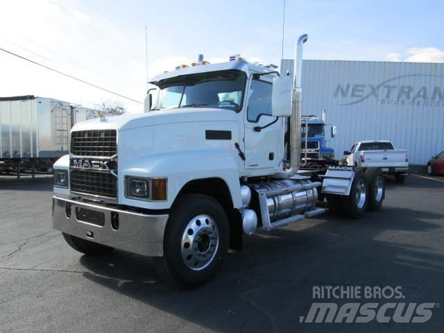 Mack PI64T Sattelzugmaschinen