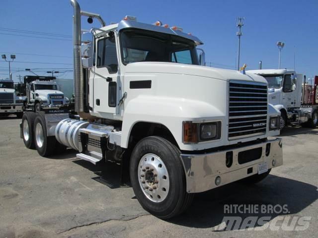 Mack PI64T Sattelzugmaschinen