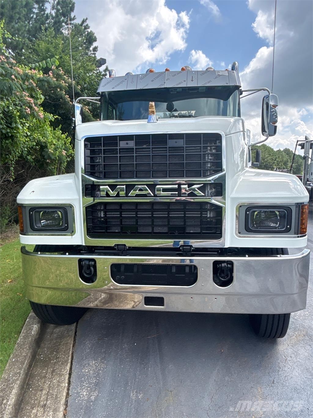 Mack PI64T Sattelzugmaschinen