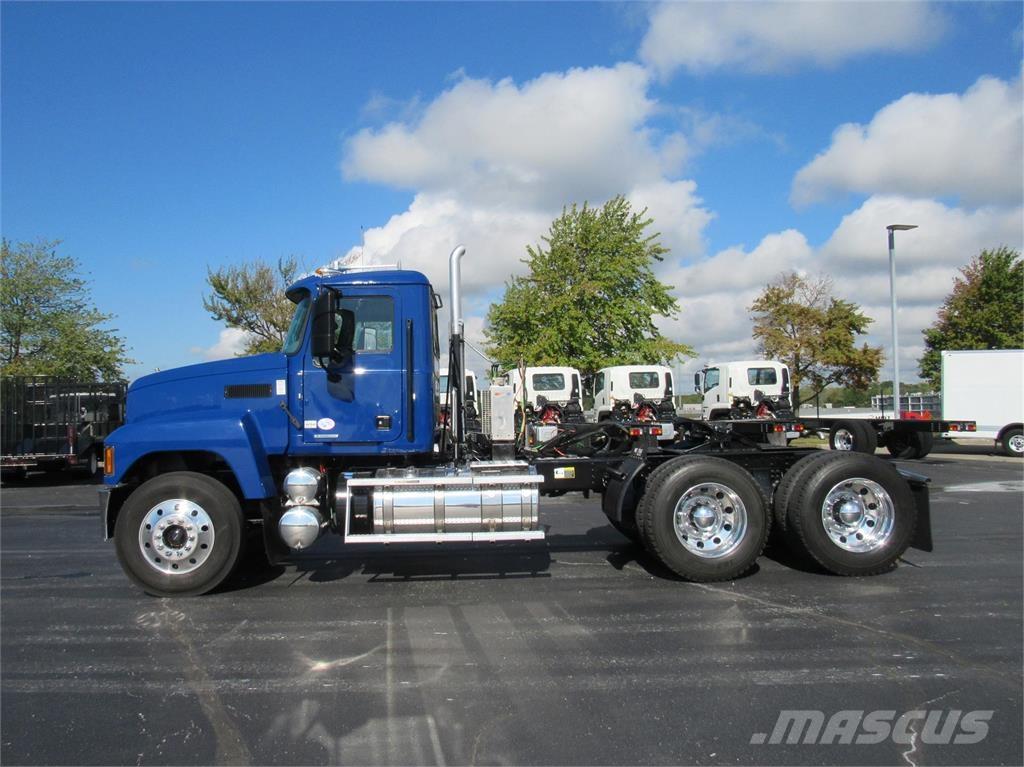 Mack PI64T Sattelzugmaschinen