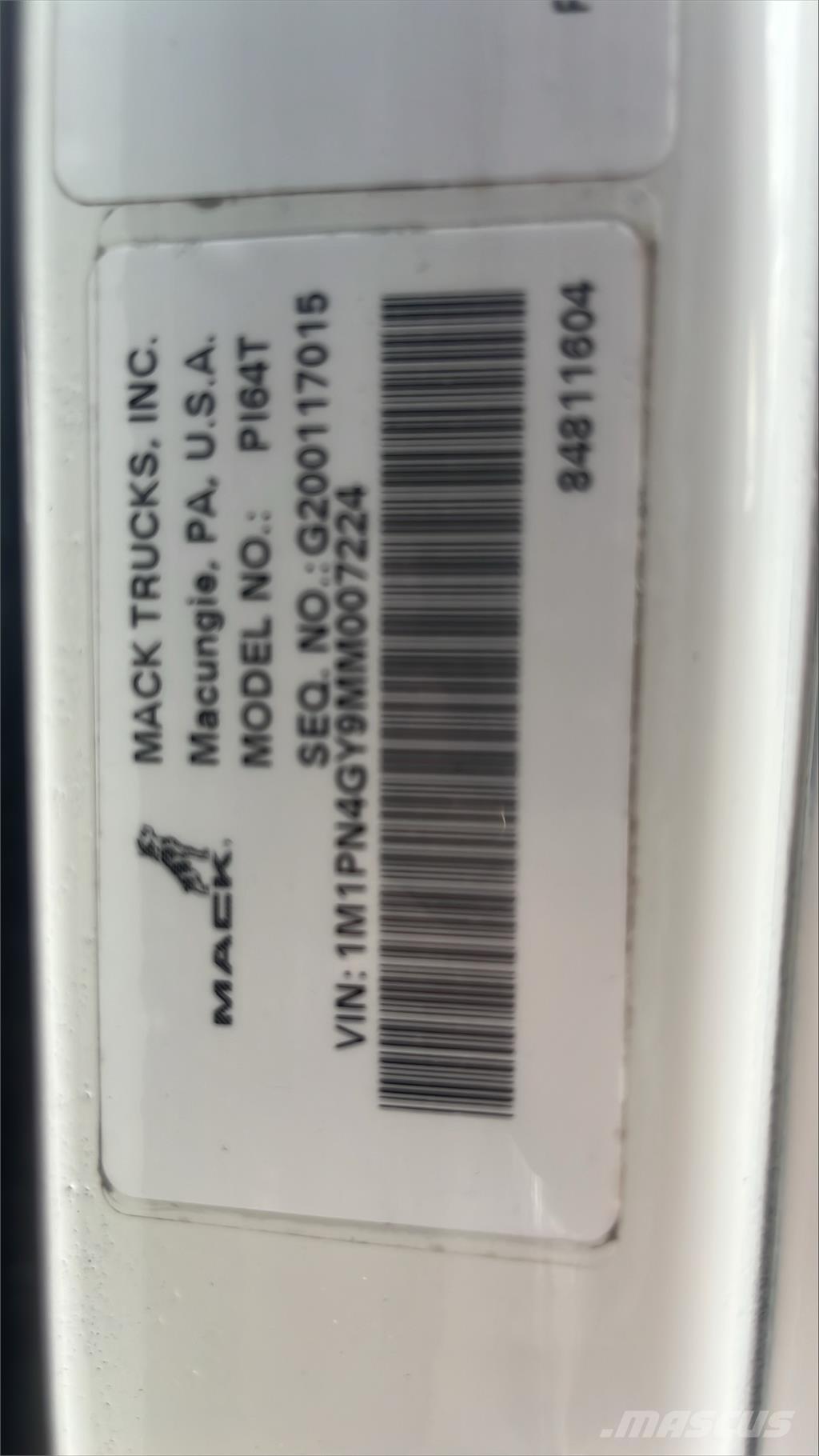 Mack PI64T Sattelzugmaschinen