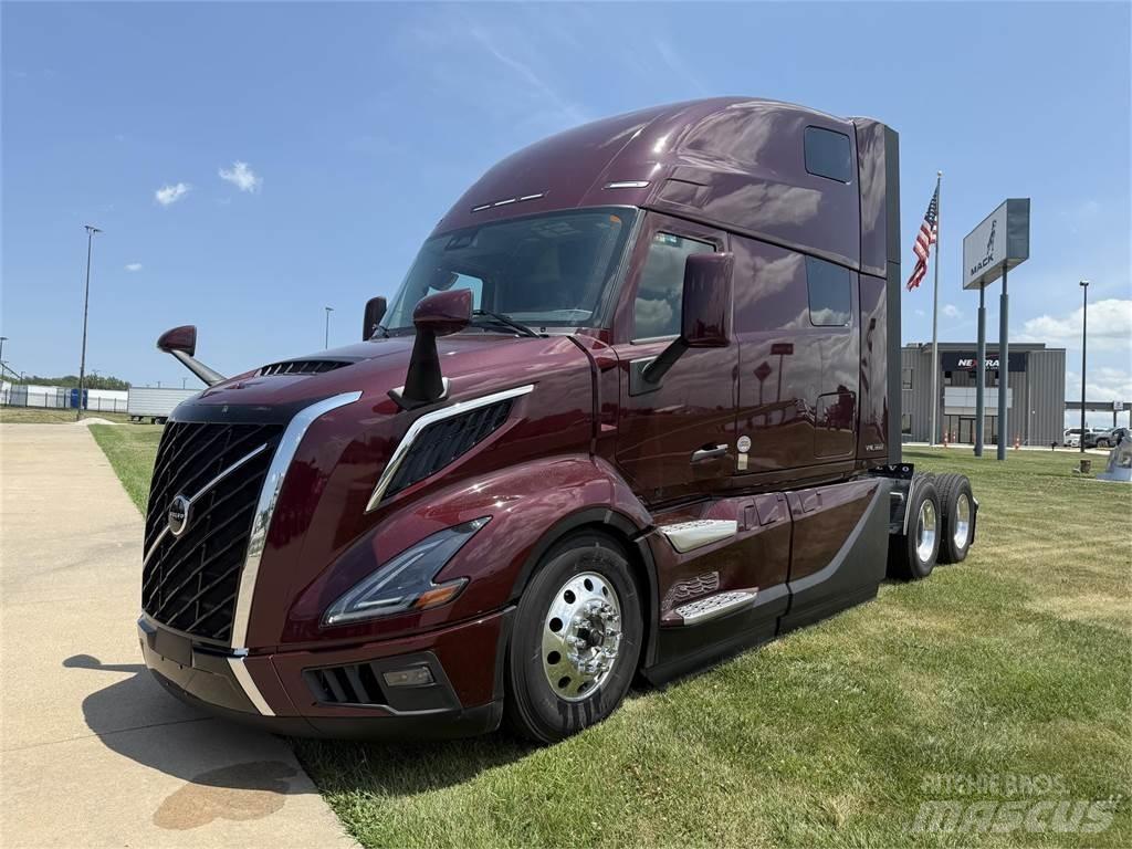 Volvo VNL 860 Sattelzugmaschinen