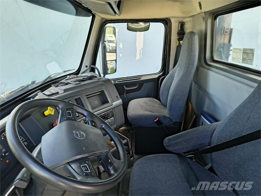 Volvo VNL64T300 Sattelzugmaschinen