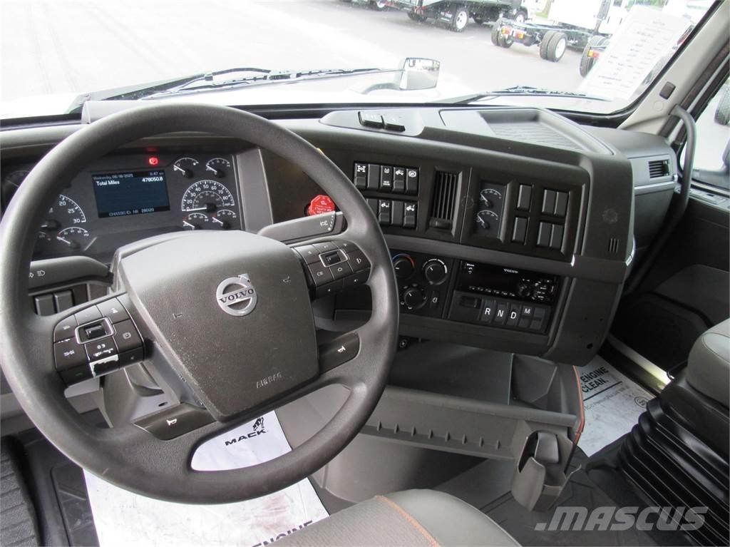 Volvo VNL64T760 Sattelzugmaschinen