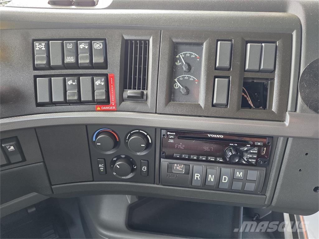 Volvo VNL64T760 Sattelzugmaschinen