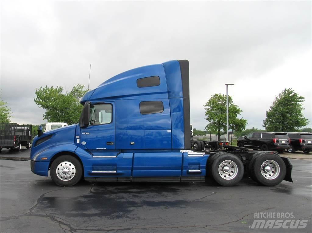 Volvo VNL64T760 Sattelzugmaschinen