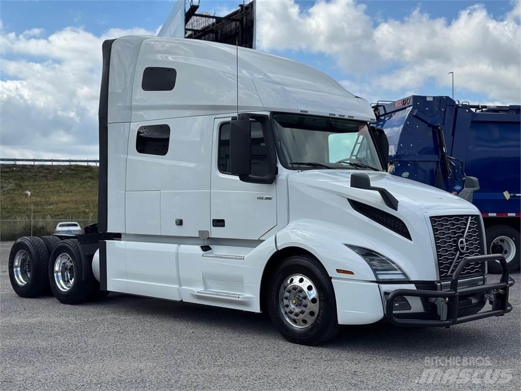 Volvo VNL64T760 Sattelzugmaschinen
