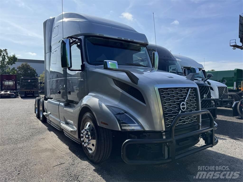 Volvo VNL64T760 Sattelzugmaschinen