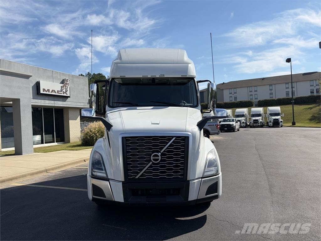 Volvo VNL64T760 Sattelzugmaschinen