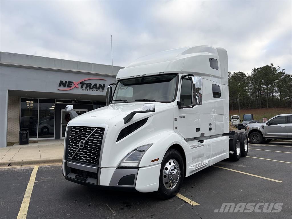 Volvo VNL64T760 Sattelzugmaschinen