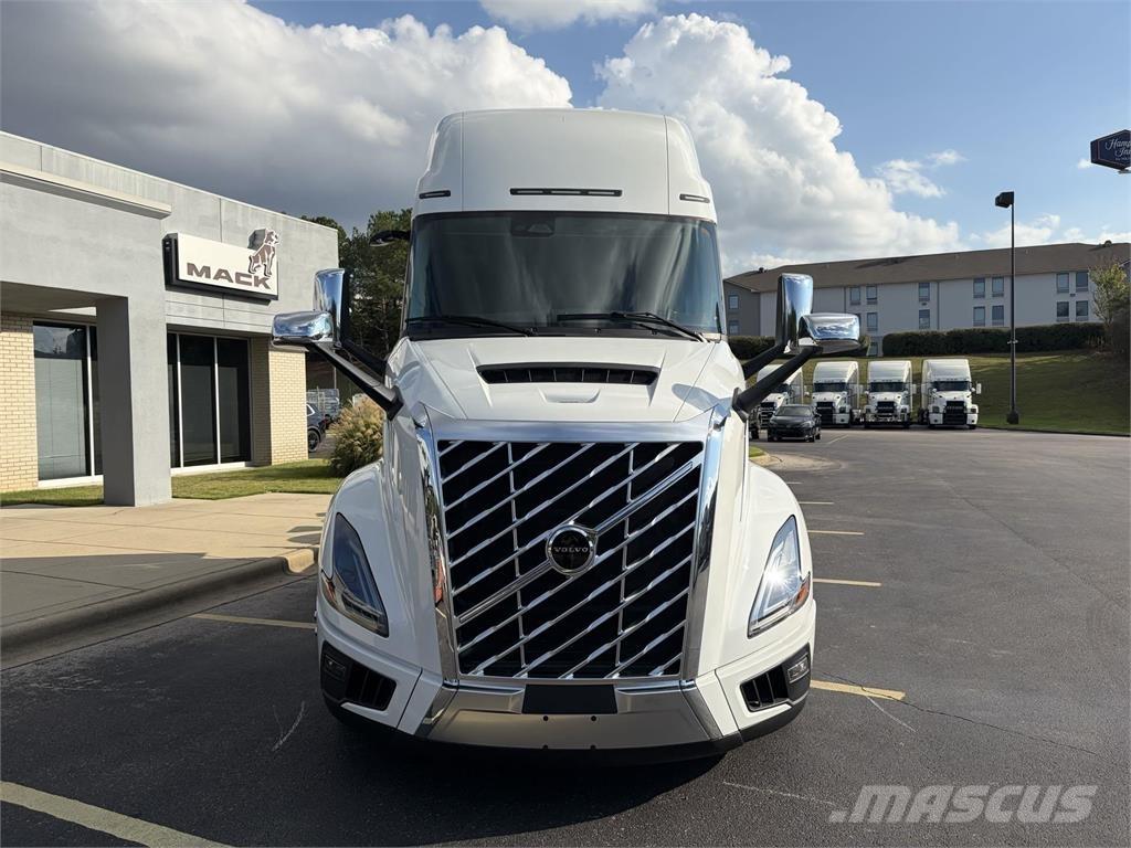 Volvo VNL64T860 Sattelzugmaschinen
