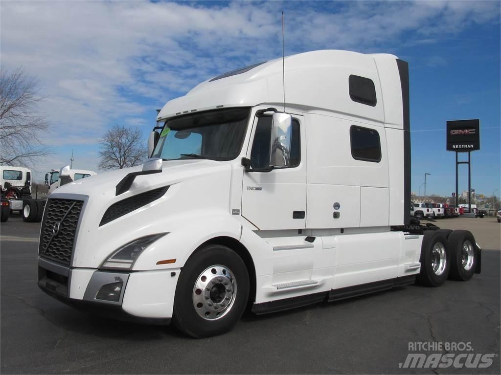 Volvo VNL64T860 Sattelzugmaschinen