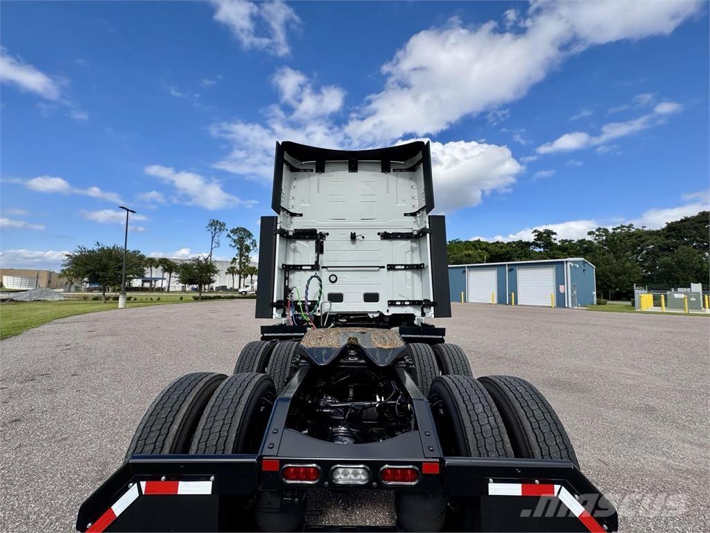 Volvo VNL64T860 Sattelzugmaschinen