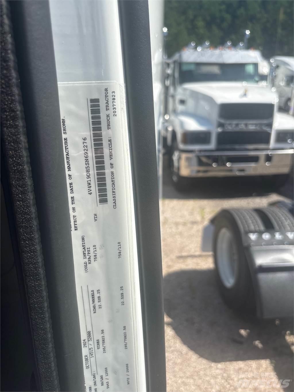 Volvo VNR42T300 Sattelzugmaschinen