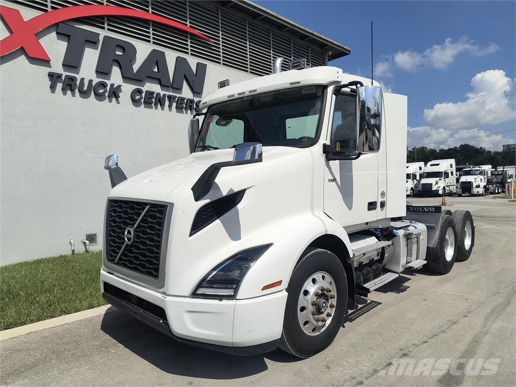 Volvo VNR64T Sattelzugmaschinen