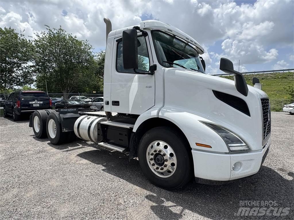 Volvo VNR64T300 Sattelzugmaschinen