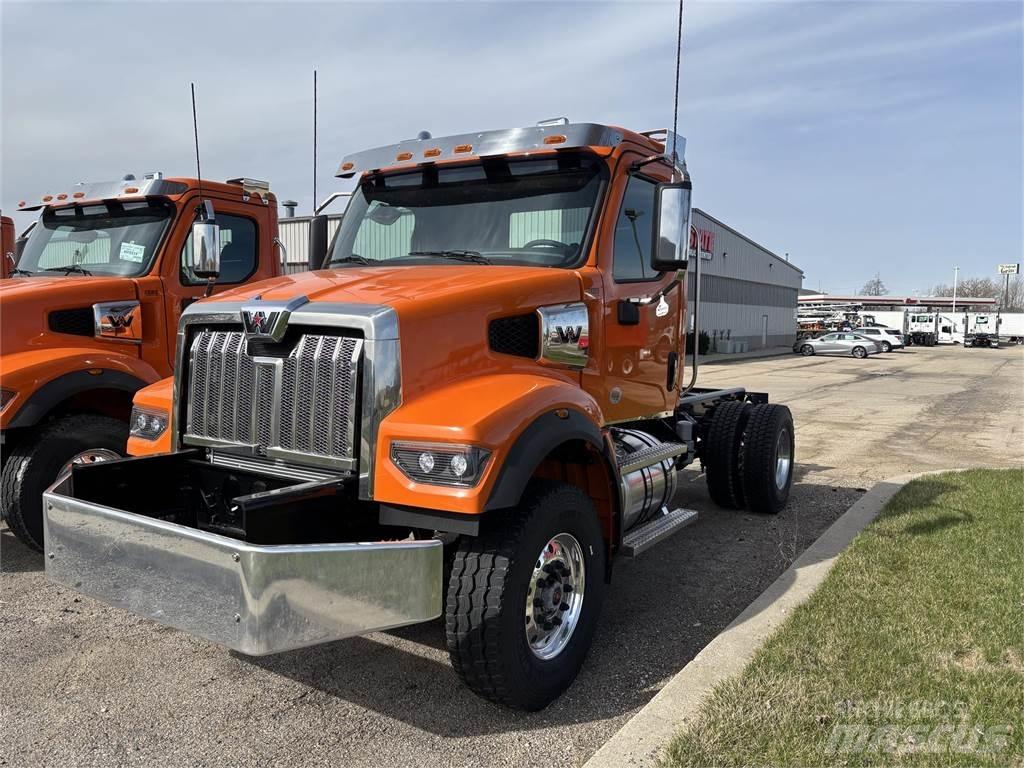 Western Star 47X Andere Fahrzeuge