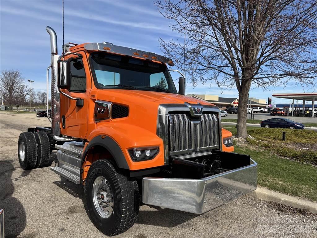 Western Star 47X Andere Fahrzeuge