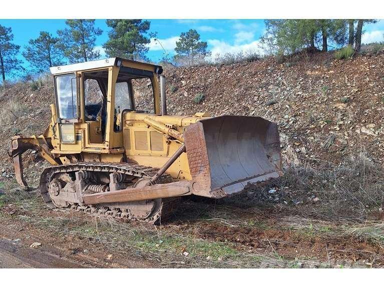 CAT D6D Bulldozer
