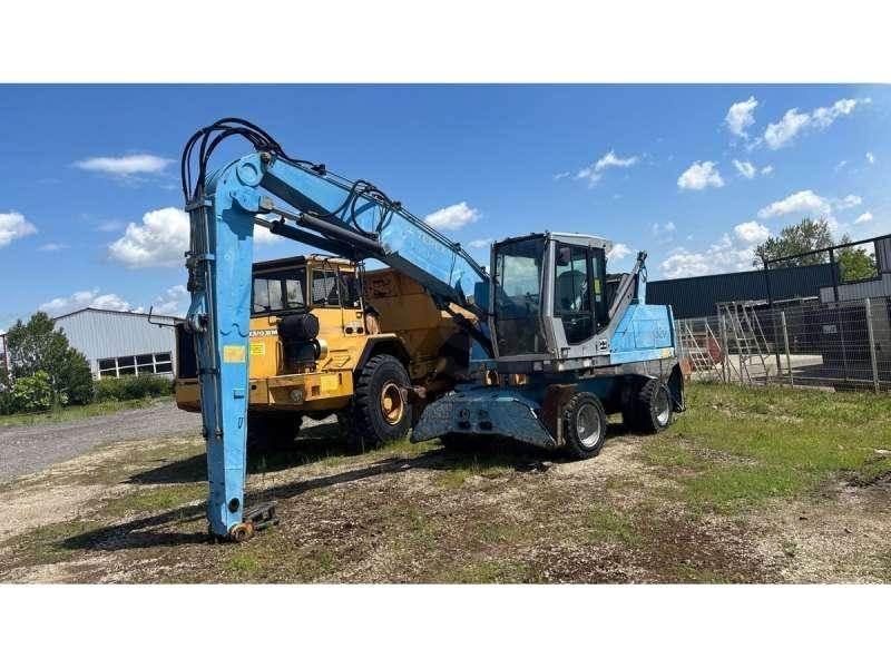 Fuchs MHL320 Materialumschlag