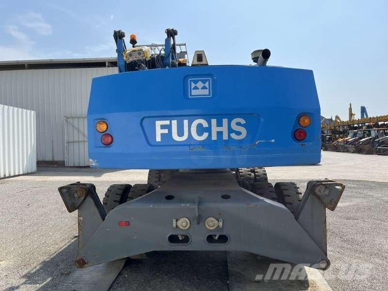 Fuchs MHL320 Materialumschlag