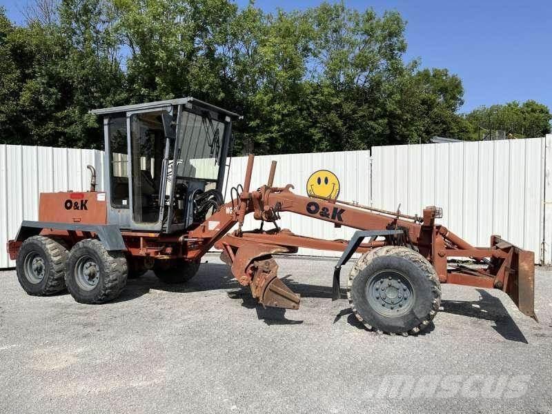O&K F106 Grader