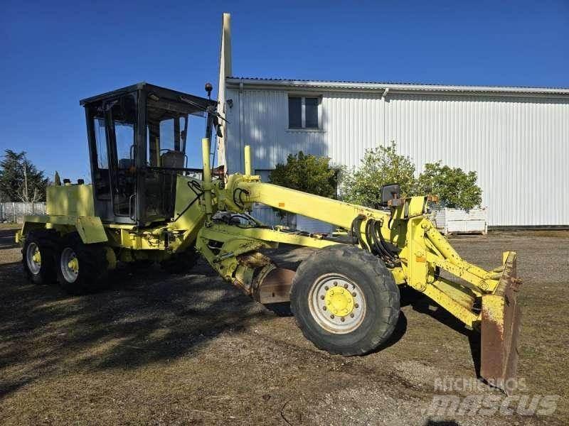 O&K F106A Grader