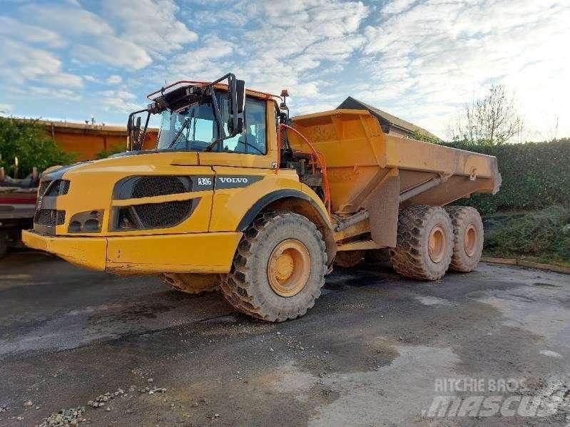 Volvo A30G Dumper - Knickgelenk