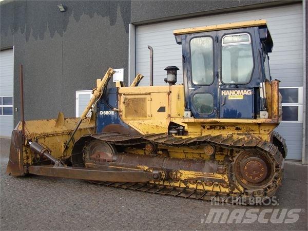Hanomag D680E Bulldozer