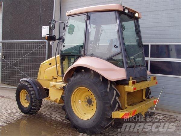 New Holland NH95 Traktoren