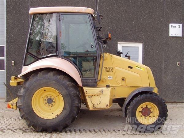 New Holland NH95 Traktoren