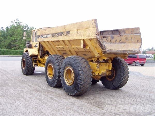 Volvo A25 Dumper - Knickgelenk
