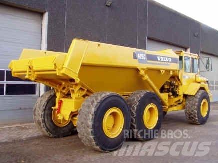 Volvo A25C Dumper - Knickgelenk