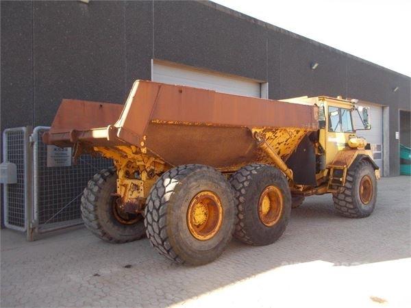 Volvo A25C Dumper - Knickgelenk