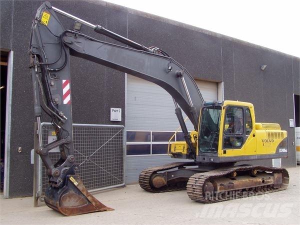 Volvo EC240BNLC Raupenbagger