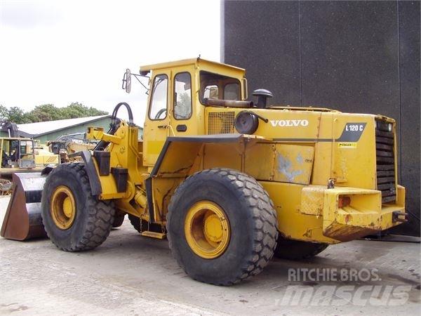 Volvo L120 Radlader