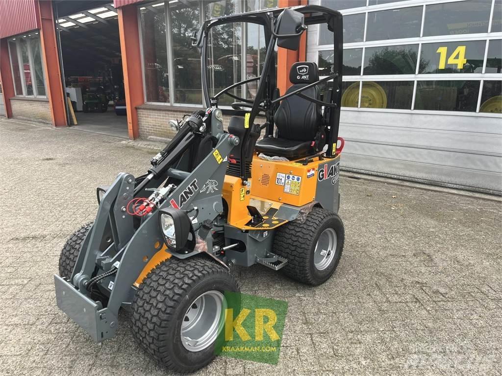 GiANT G1200 Hoflader