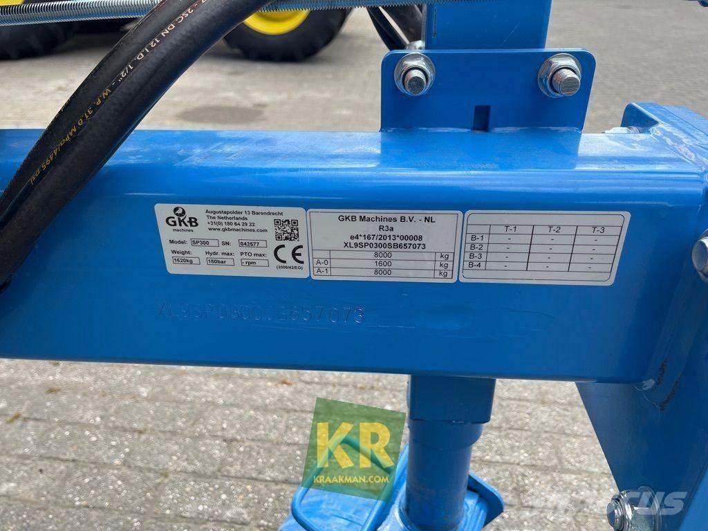  GKB Sandspreader Sand- und Salzstreuer