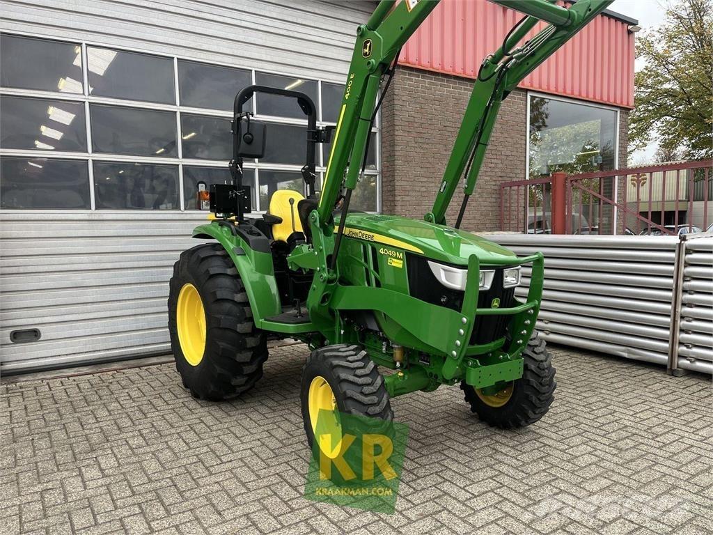 John Deere 4049M Kleintraktoren