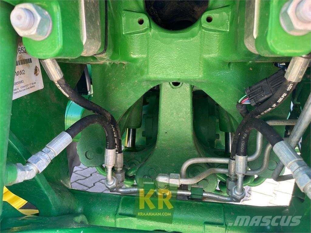 John Deere 6120M Traktoren
