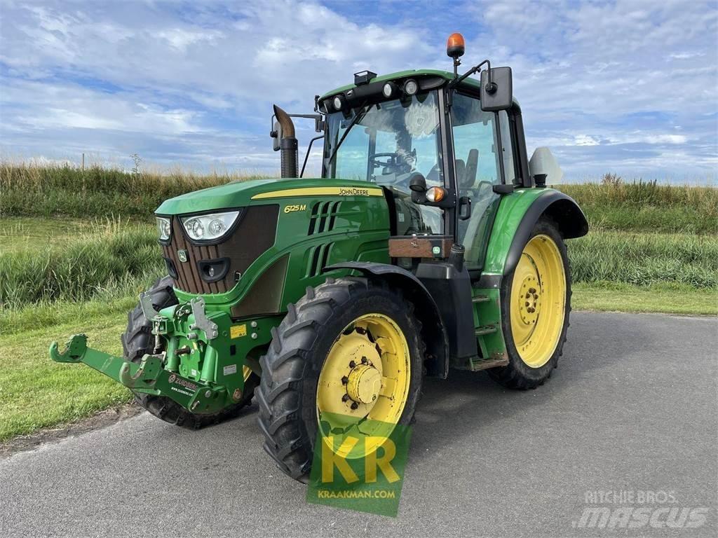 John Deere 6125M Traktoren