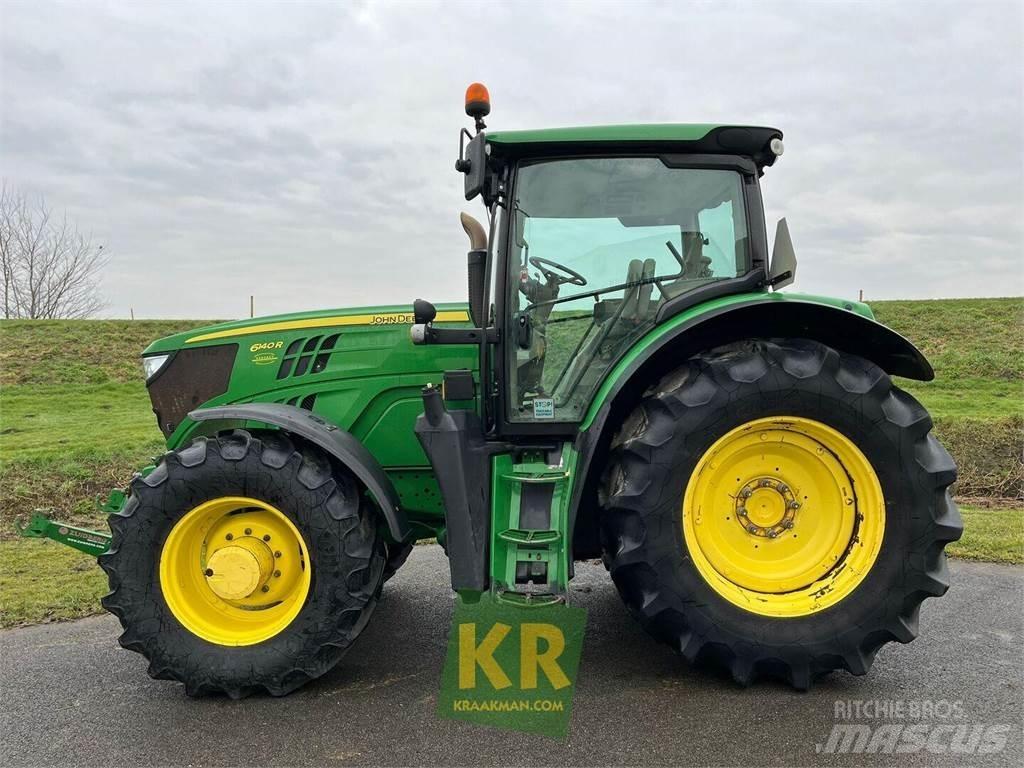 John Deere 6140R Traktoren