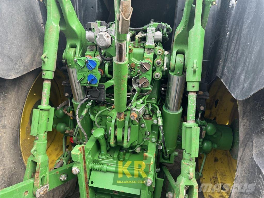 John Deere 6150R Traktoren