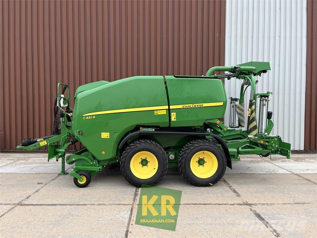 John Deere C441R Rundballenpressen