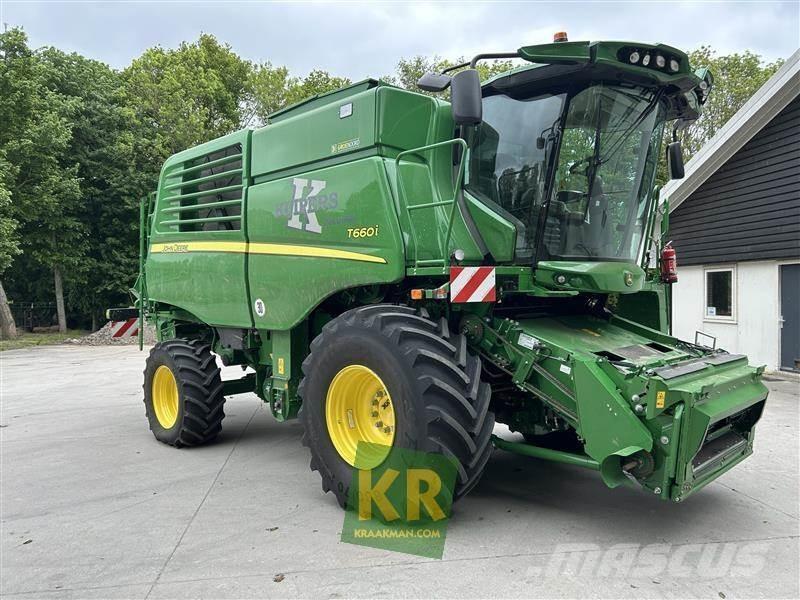 John Deere T660 Mähdrescher