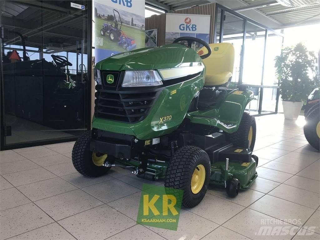 John Deere X370 Reitermäher