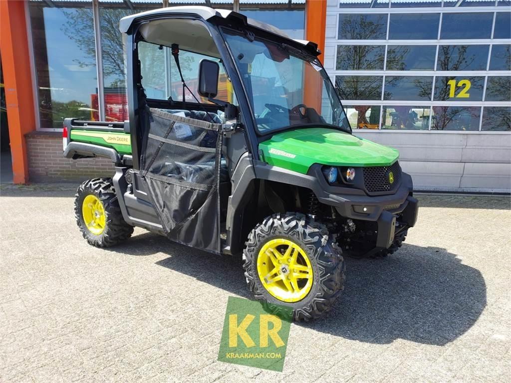 John Deere XUV835M ATV/Quad